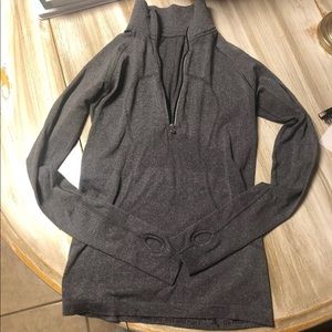 Women’s lululemon quarter zip